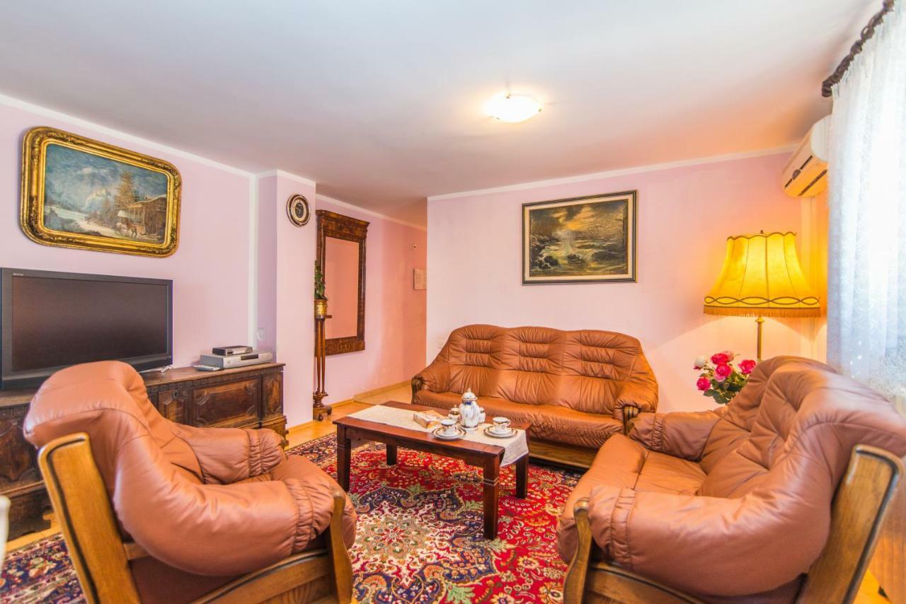 Apartmani Marina 포레치 외부 사진