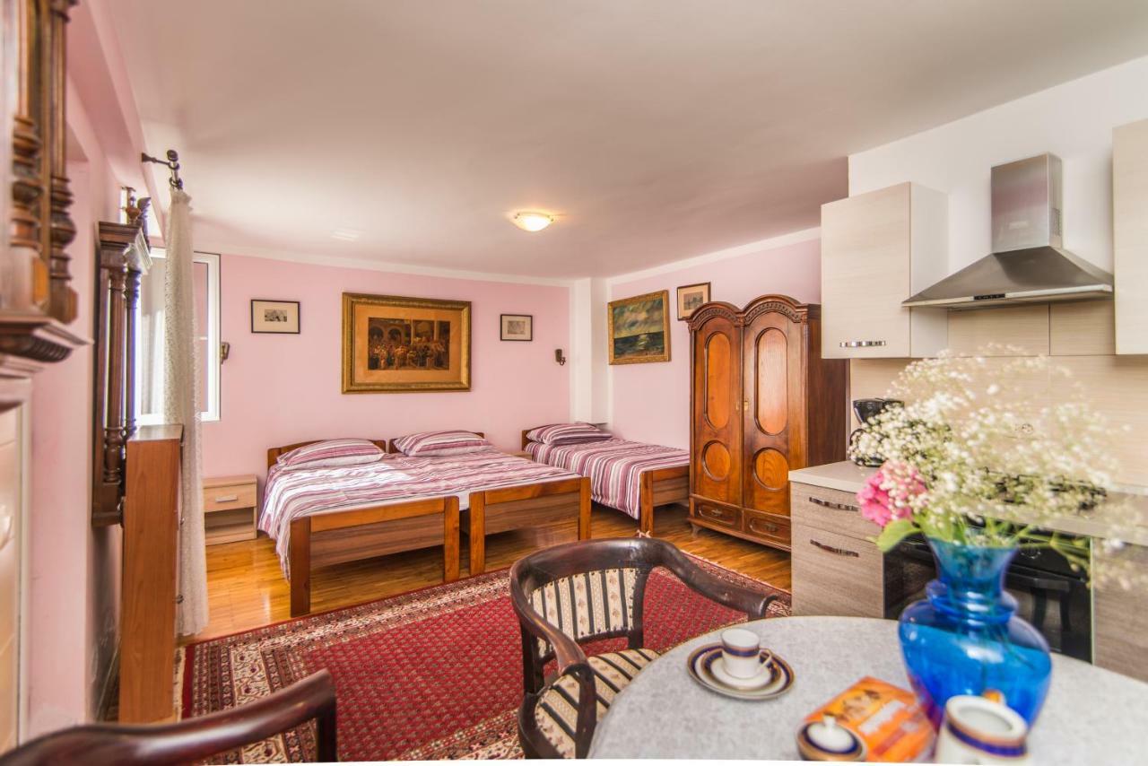 Apartmani Marina 포레치 외부 사진